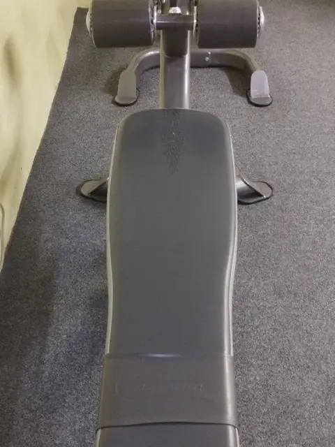 Bancă reglabilă pentru abdomen